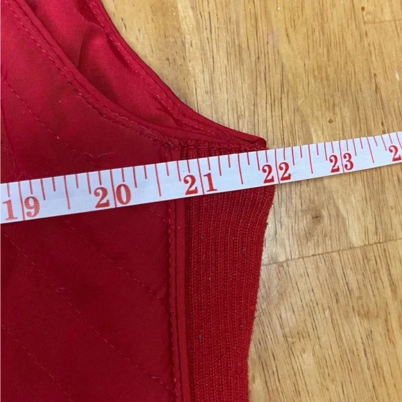 Dress Barn. Zip-up vest. Size XL(runs small). Red. - Picture 5 of 7
